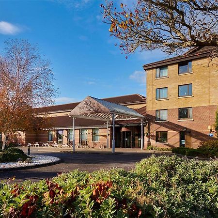Doubletree By Hilton Swindon Hotel מראה חיצוני תמונה
